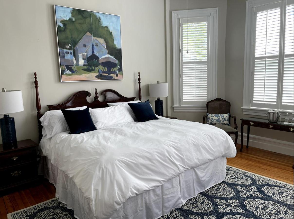 The Edenton Collection-Captain'S Quarters Inn Ruang foto